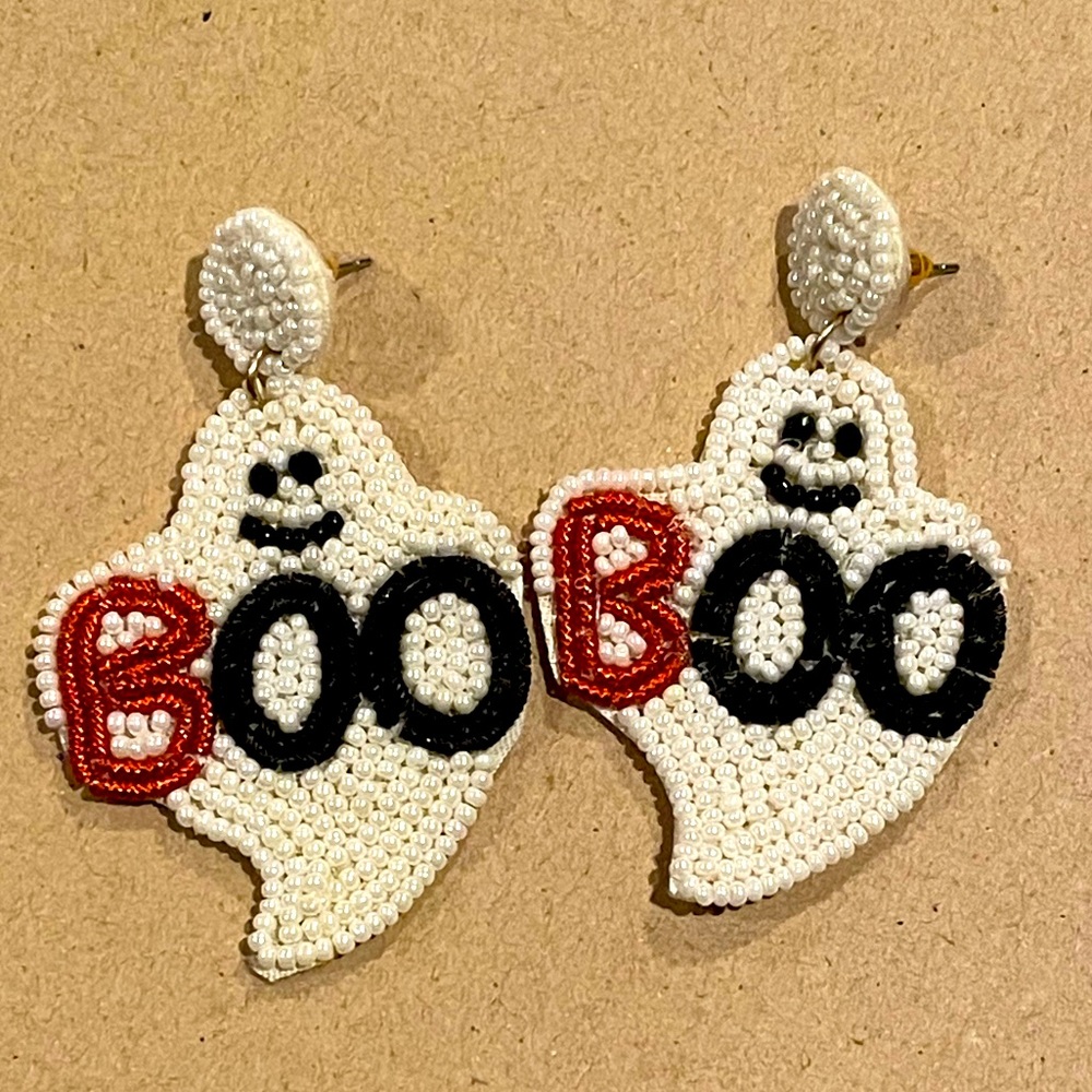 LAST ONE! Halloween Beaded BOO Ghost Earrings NEW